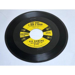 Vic Damone Life Does a Man a Favor  Gigi 4-41122 Stage & Screen VG Condition